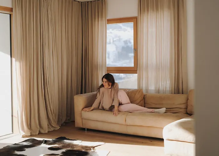 صن لودج من سخلادميخ